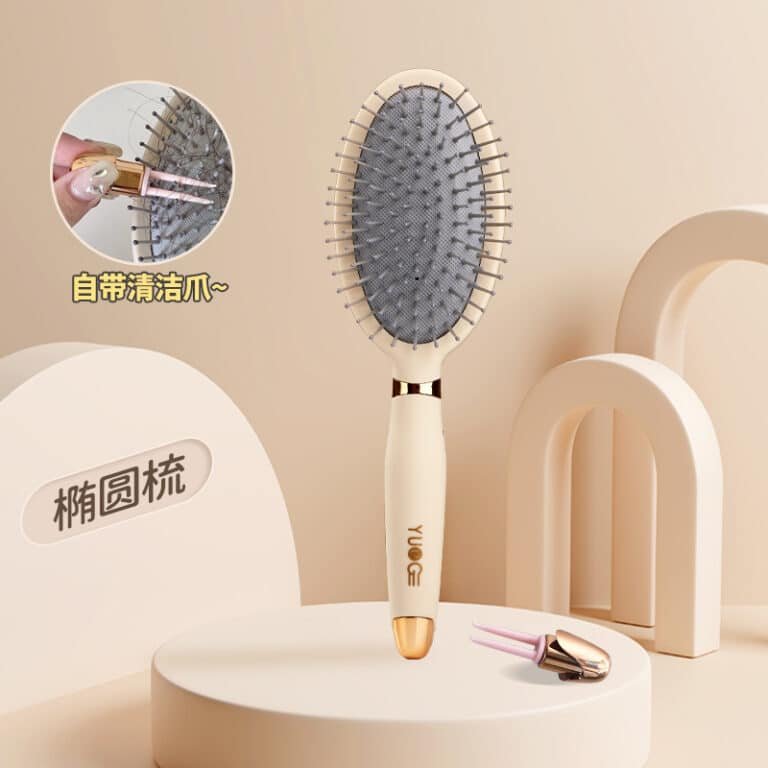 Oval comb
